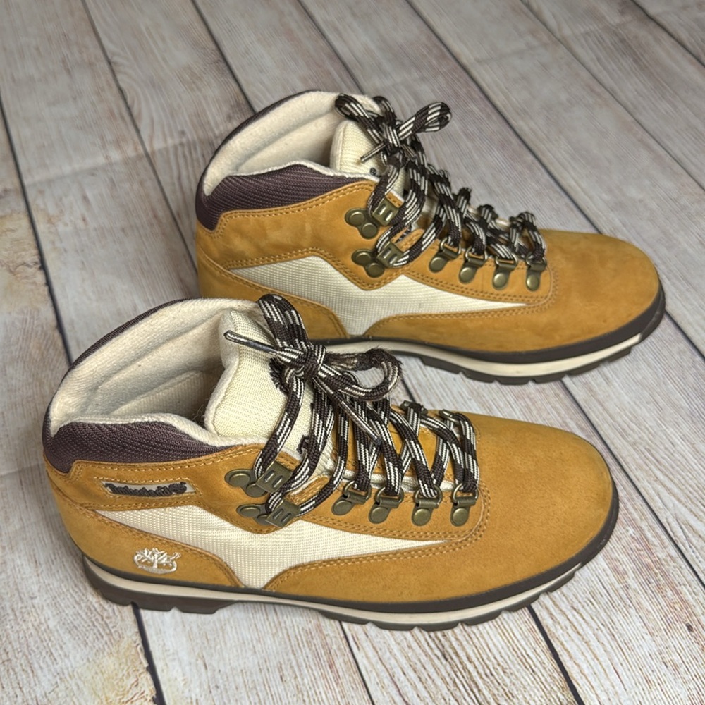 Timberland Boot - Picture 2 of 6